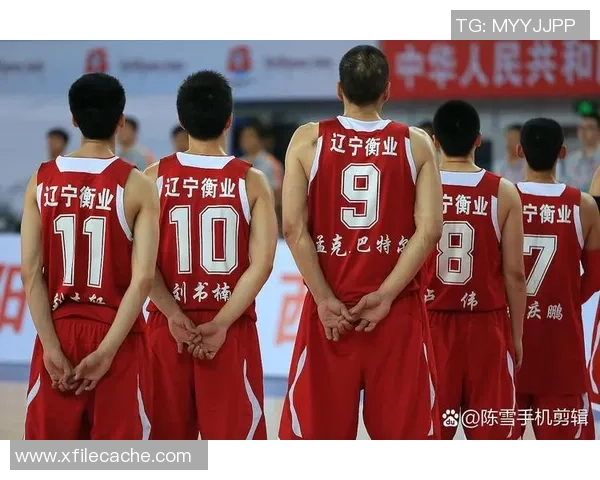 广州篮球队盯防策略分析与比赛表现的得失总结